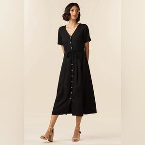 NWT Vetta Capsule Button Up Midi Dress Minimalistic